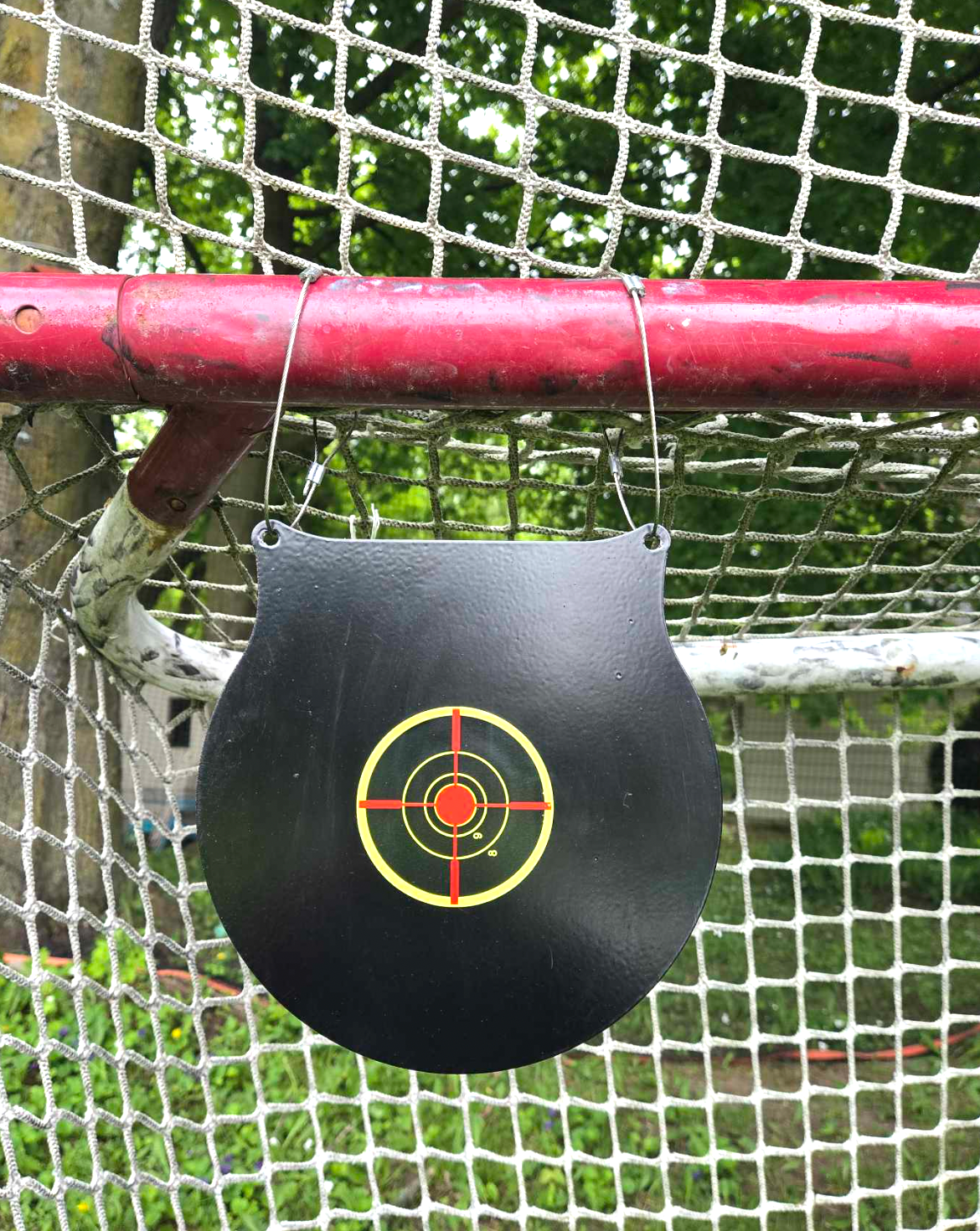 Set of 2. Canadian steel targets. 1/8th inch thick. Powder coated paint.
